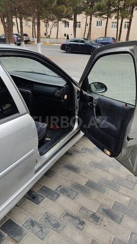 Opel Vectra 1999, 327,211 km - 1.8 l - Sumqayıt