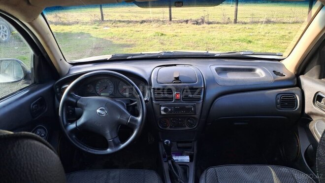 Nissan Sunny 2003, 400,000 km - 1.3 l - Masallı
