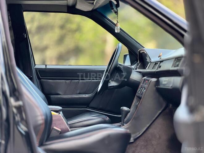 Mercedes E 220 1995, 227,000 km - 2.2 l - Sumqayıt