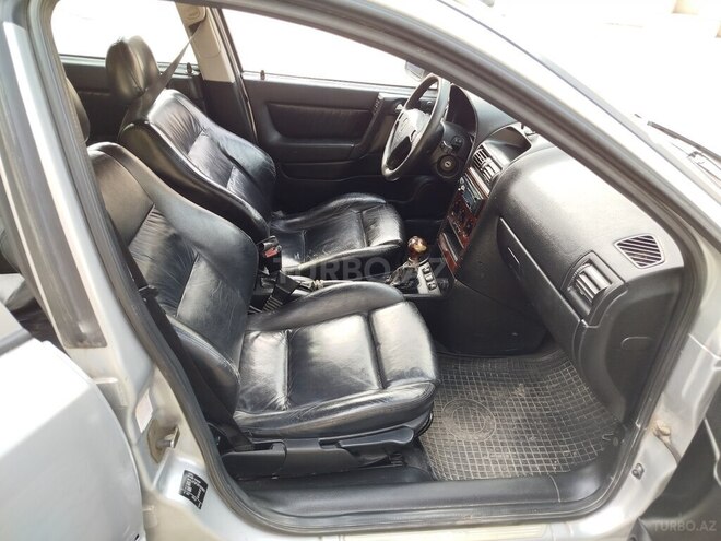 Opel Astra 1999, 224,000 km - 2.0 l - Bakı