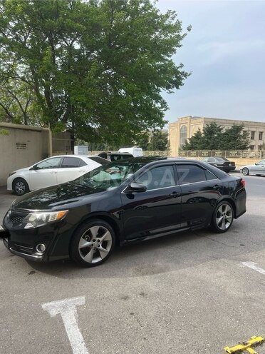 Toyota Camry 2014, 240,000 km - 2.5 l - Bakı