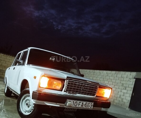 LADA (VAZ) 2107 1986, 47,000 km - 1.5 l - Salyan