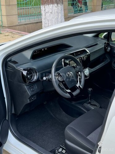 Toyota Aqua 2019, 44,000 km - 1.5 l - Bakı