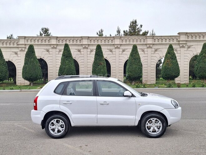 Hyundai Tucson 2009, 137,000 km - 2.0 l - Gəncə