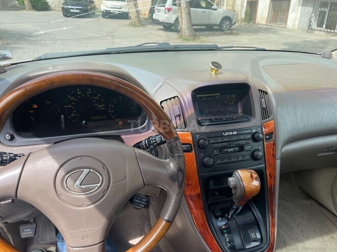 Lexus RX 300 2001, 320,000 km - 3.0 l - Bakı