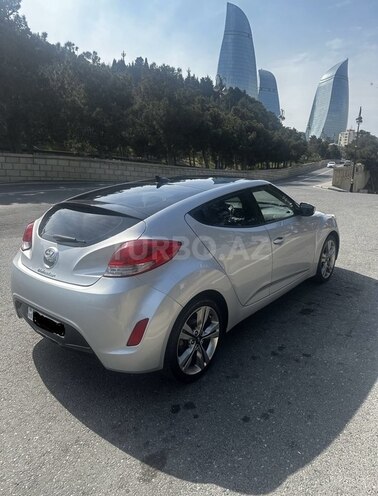 Hyundai Veloster 2016, 120,000 km - 1.6 l - Bakı