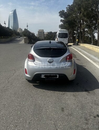 Hyundai Veloster 2016, 120,000 km - 1.6 l - Bakı