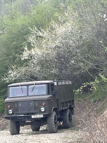 GAZ 66 1978, 600,000 km - 1.6 l - Quba