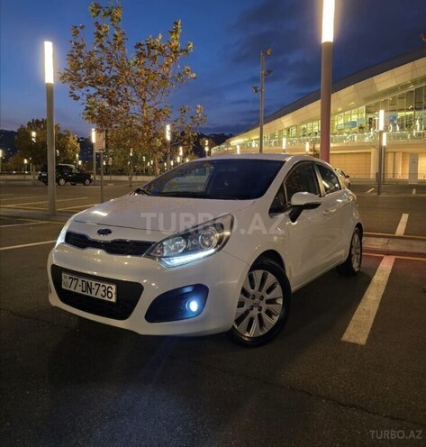 Kia Rio 2011, 202,000 km - 1.1 л - Bakı