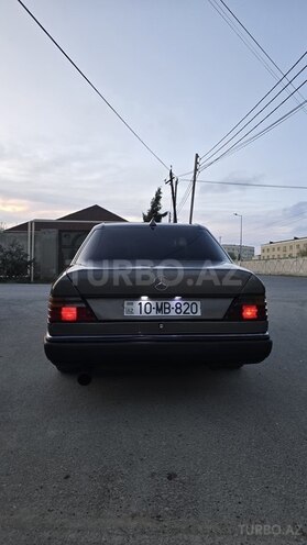 Mercedes E 200 d 1990, 450,000 km - 2.0 l - Bakı