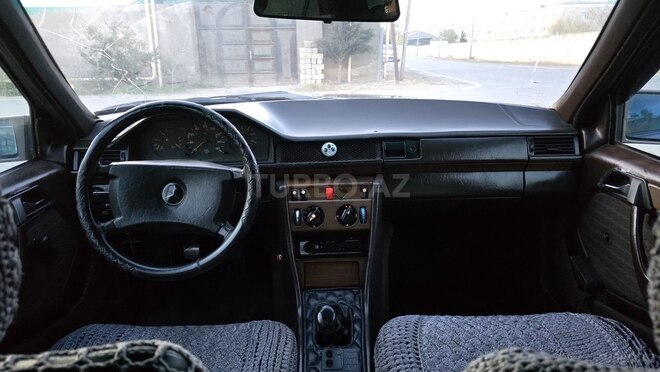 Mercedes E 200 d 1990, 450,000 km - 2.0 l - Bakı