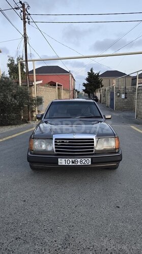 Mercedes E 200 d 1990, 450,000 km - 2.0 l - Bakı