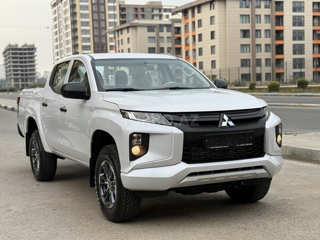Mitsubishi L200 2022, 48,388 km - 2.4 l - Bakı