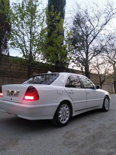 Mercedes C 220 d 1999, 575,576 km - 2.2 л - Bakı