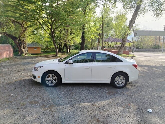 Chevrolet Cruze 2015, 185,000 km - 1.4 l - Şəki