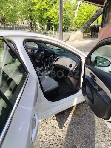Chevrolet Cruze 2015, 185,000 km - 1.4 l - Şəki