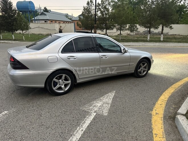 Mercedes C 220 d 2001, 489,000 km - 2.2 л - Hacıqabul