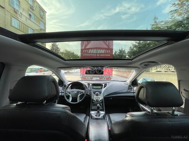 Hyundai Grandeur-9