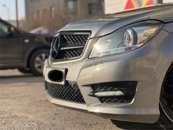 Mercedes C 250 2014, 255,000 km - 1.8 l - Bakı