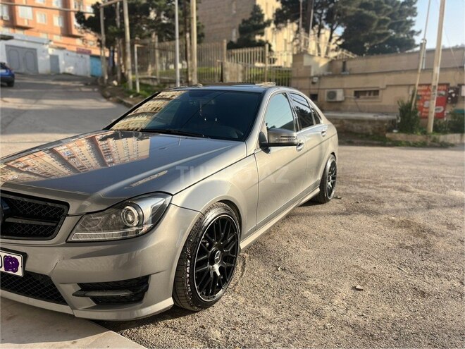 Mercedes C 250 2014, 255,000 km - 1.8 l - Bakı