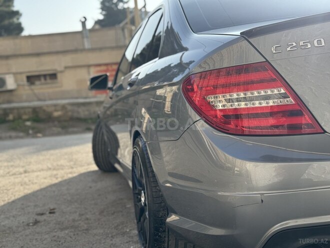 Mercedes C 250 2014, 255,000 km - 1.8 l - Bakı