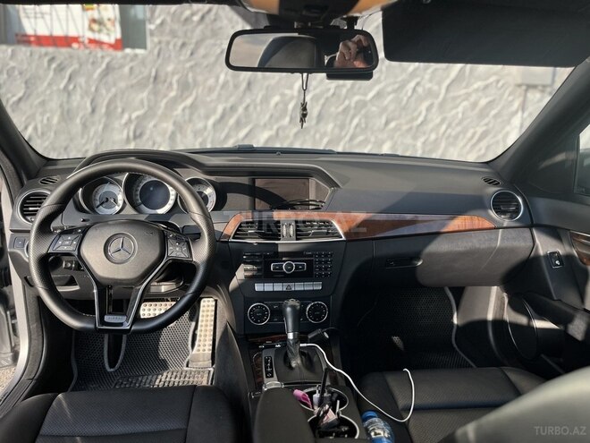Mercedes C 250 2014, 255,000 km - 1.8 l - Bakı