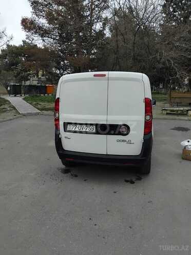 Fiat Doblo 2014, 146,000 km - 1.3 л - Bakı