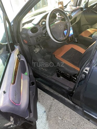 Mercedes A 160 2002, 223,206 km - 1.6 l - Bakı