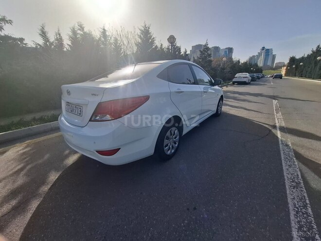 Hyundai Accent 2015, 115,000 km - 1.6 l - Bakı