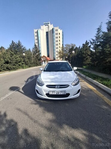 Hyundai Accent 2015, 115,000 km - 1.6 l - Bakı