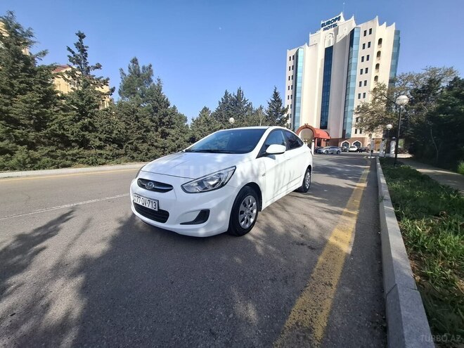 Hyundai Accent 2015, 115,000 km - 1.6 l - Bakı