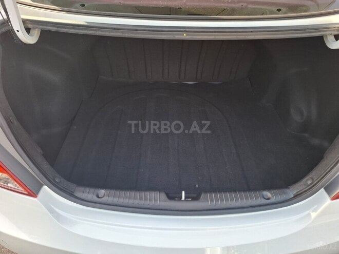 Hyundai Accent 2015, 115,000 km - 1.6 l - Bakı