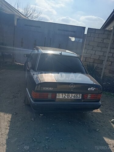 Mercedes 190 1990, 200,000 km - 2.0 l - Biləsuvar