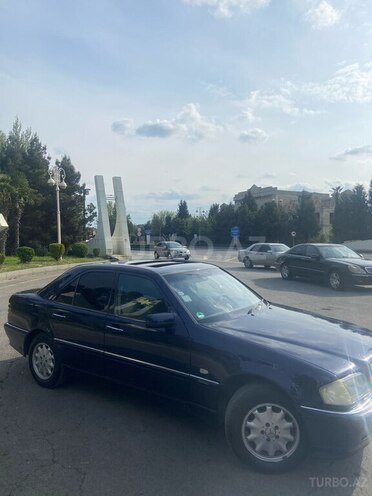 Mercedes C 180 2000, 334,000 km - 1.8 л - Bərdə