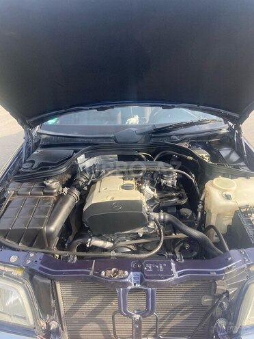 Mercedes C 180 2000, 334,000 km - 1.8 л - Bərdə