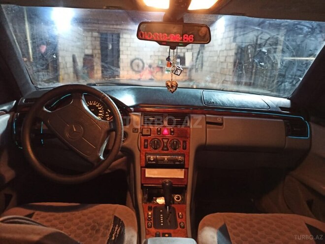 Mercedes E 220 d 1996, 632,541 km - 2.2 l - Tərtər