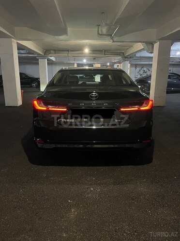 Toyota Camry-5