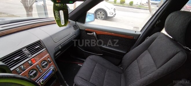 Mercedes C 220 1995, 602,000 km - 2.2 l - Bakı
