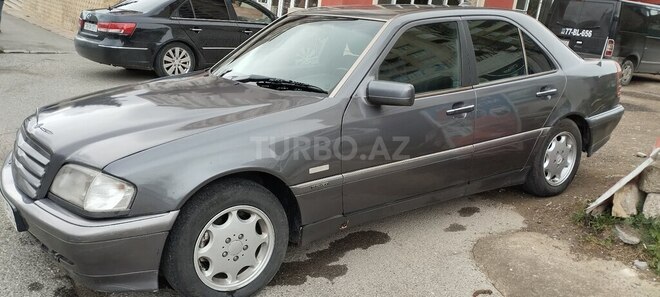 Mercedes C 220 1995, 602,000 km - 2.2 l - Bakı
