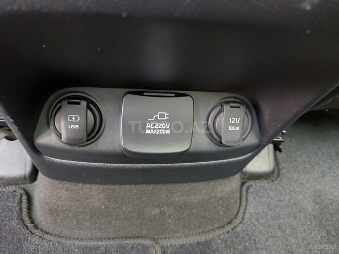 Kia Sorento-13