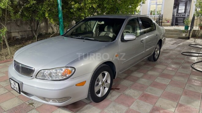 Nissan Maxima-3
