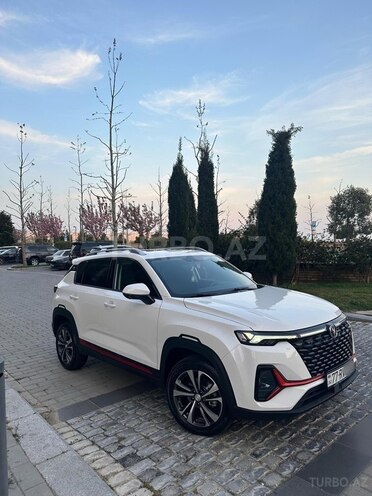 Changan CS 35 Plus 2022, 32,000 km - 2.0 l - Bakı