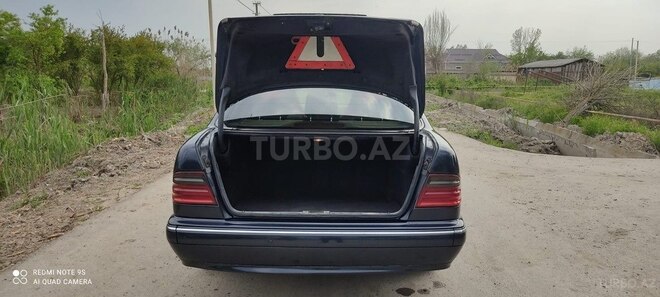 Mercedes E 270 2000, 336,000 km - 2.7 l - Bakı