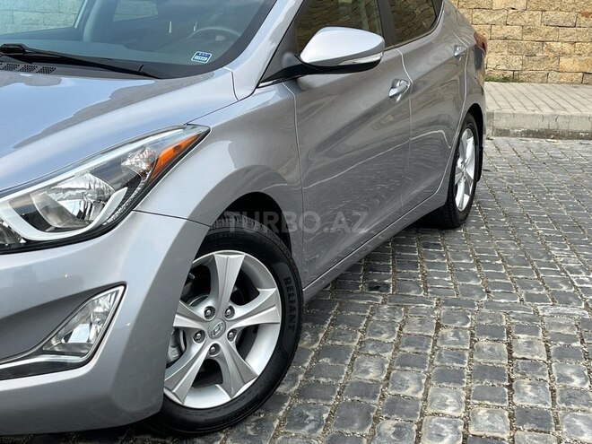 Hyundai Elantra 2015, 102,011 km - 1.8 l - Bakı