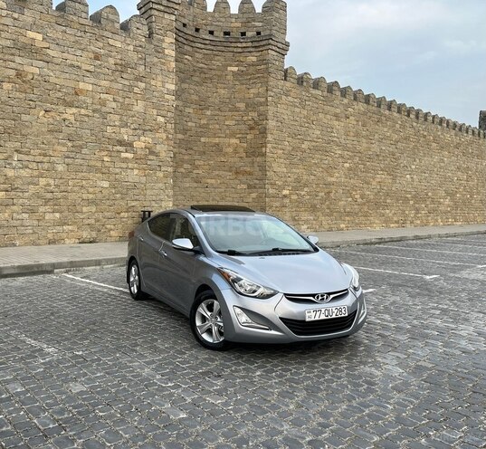Hyundai Elantra 2015, 102,011 km - 1.8 l - Bakı