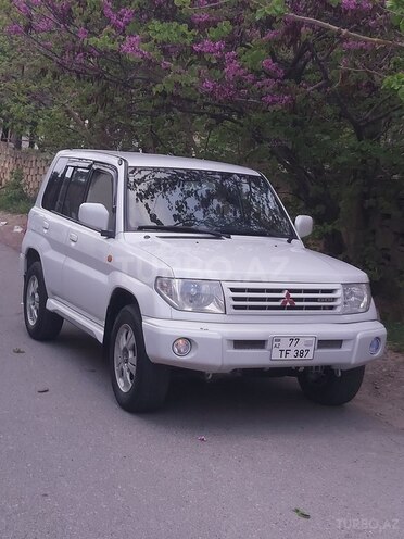 Mitsubishi Pajero io 2000, 335,000 km - 1.8 л - Bakı