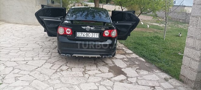 Volkswagen Jetta-6