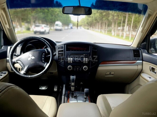 Mitsubishi Pajero 2007, 270,000 km - 3.0 l - Sumqayıt