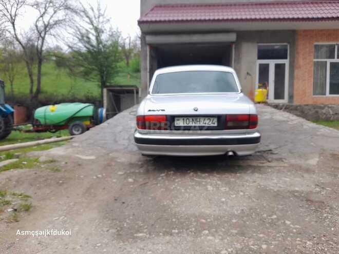 GAZ 31105 2004, 300,000 km - 2.3 l - Quba