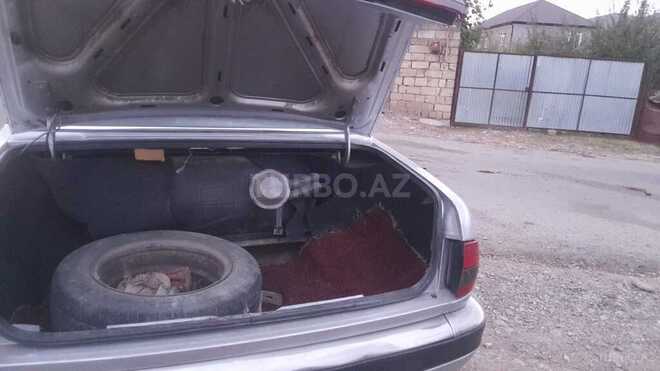 GAZ 31105 2004, 300,000 km - 2.3 l - Quba